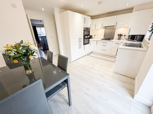 Photo 8- click for photo gallery